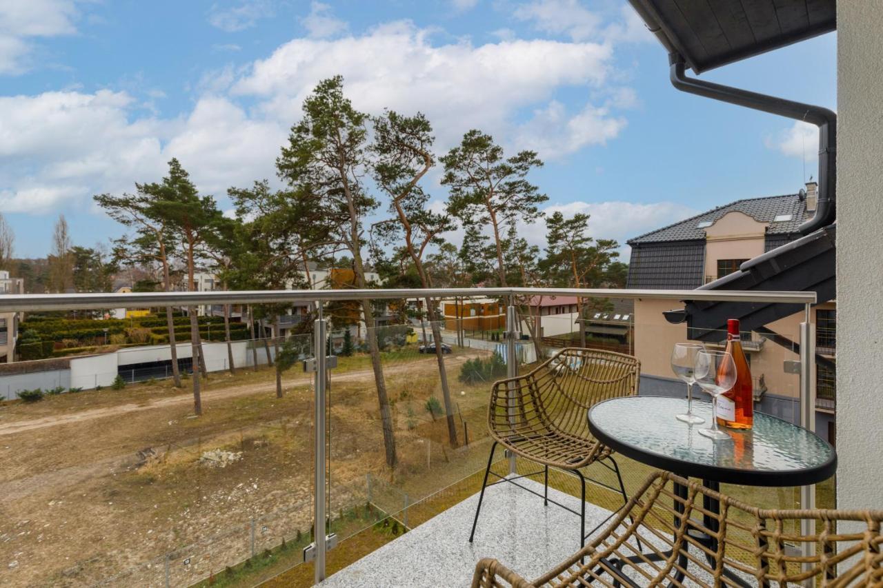 Apartment Rybacka With Parking&Balcony By Noclegi Renters Międzywodzie Kültér fotó