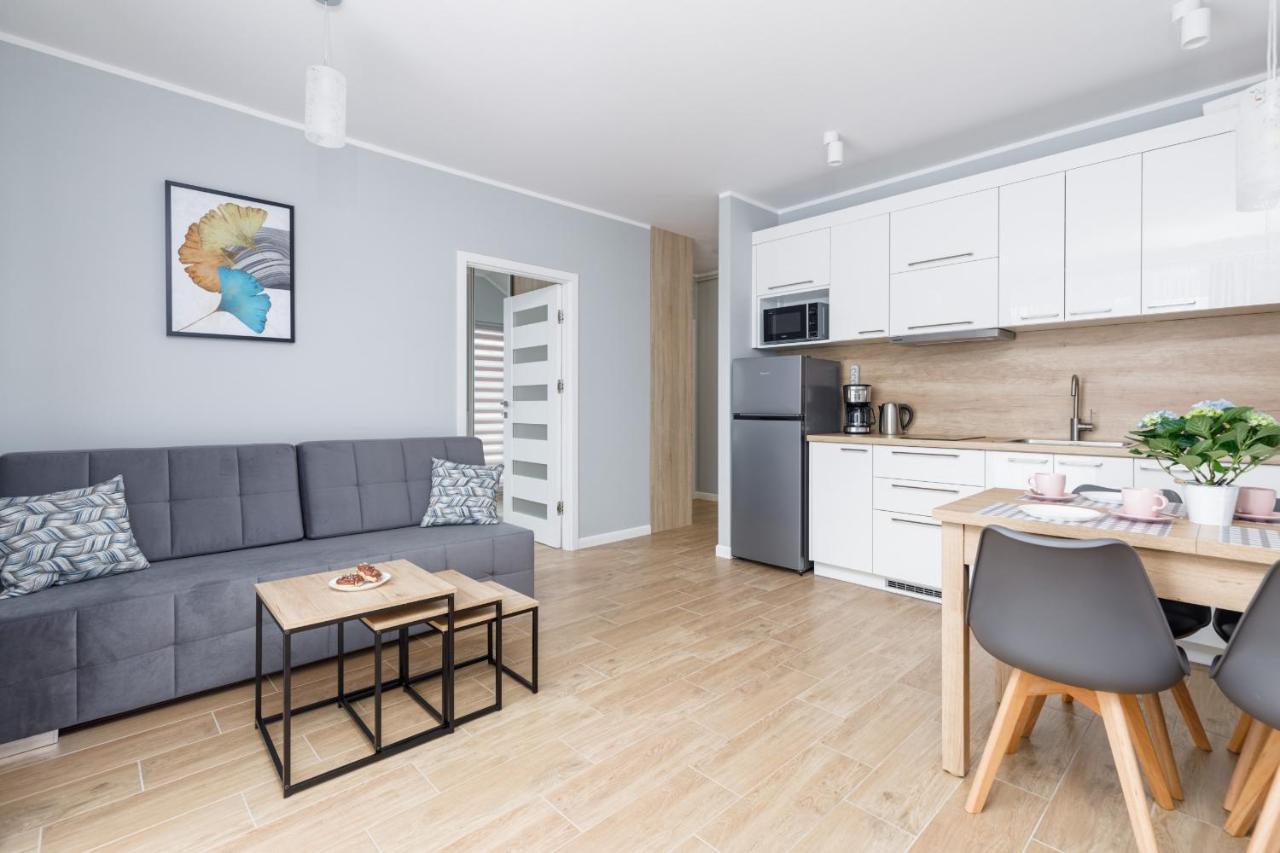 Apartment Rybacka With Parking&Balcony By Noclegi Renters Międzywodzie Kültér fotó