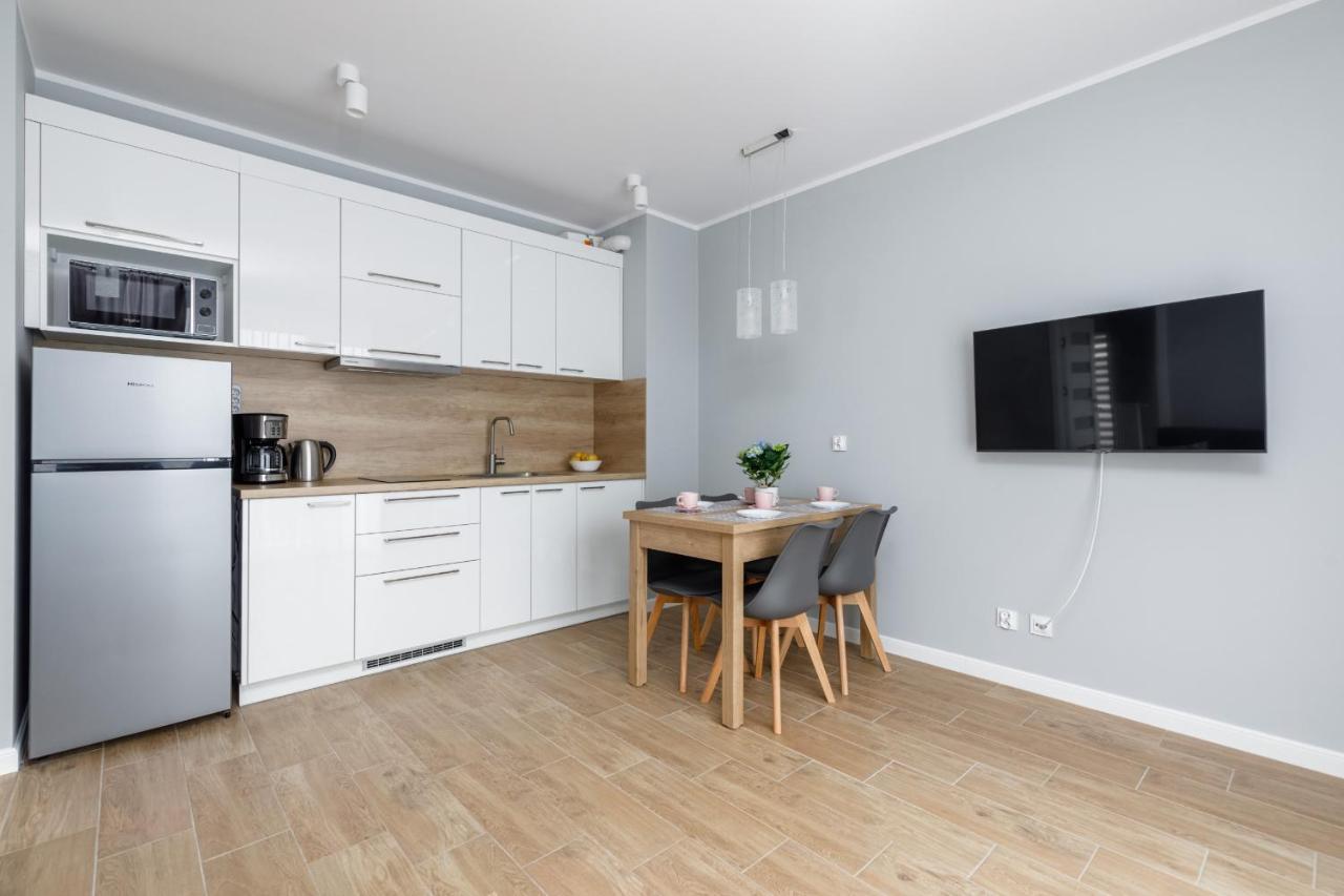 Apartment Rybacka With Parking&Balcony By Noclegi Renters Międzywodzie Kültér fotó